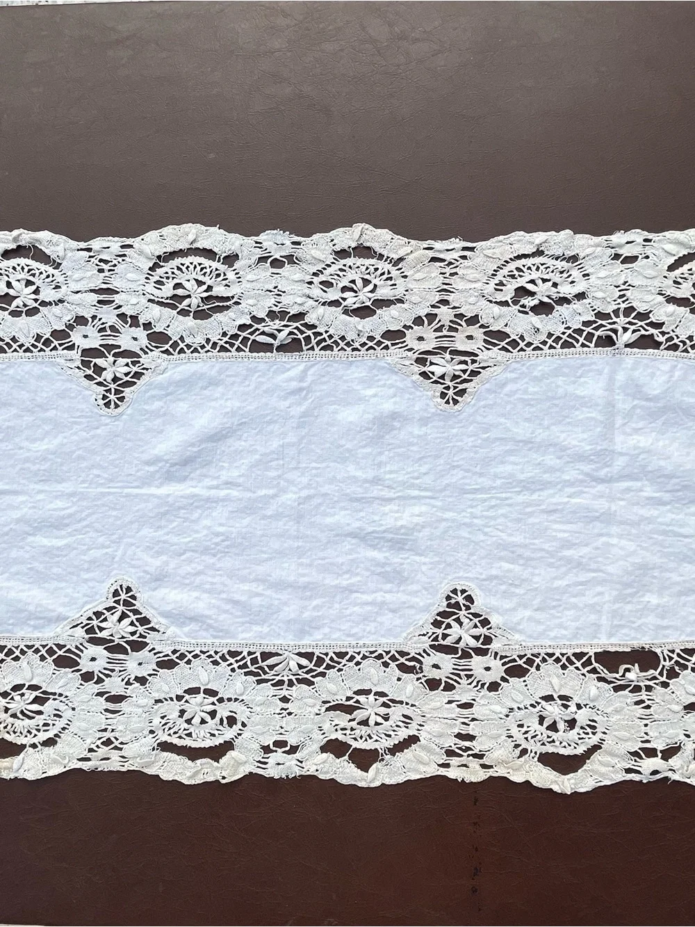 Rare Antique 19th Century Handmade European Needle Lace & Linen Table Runner 42